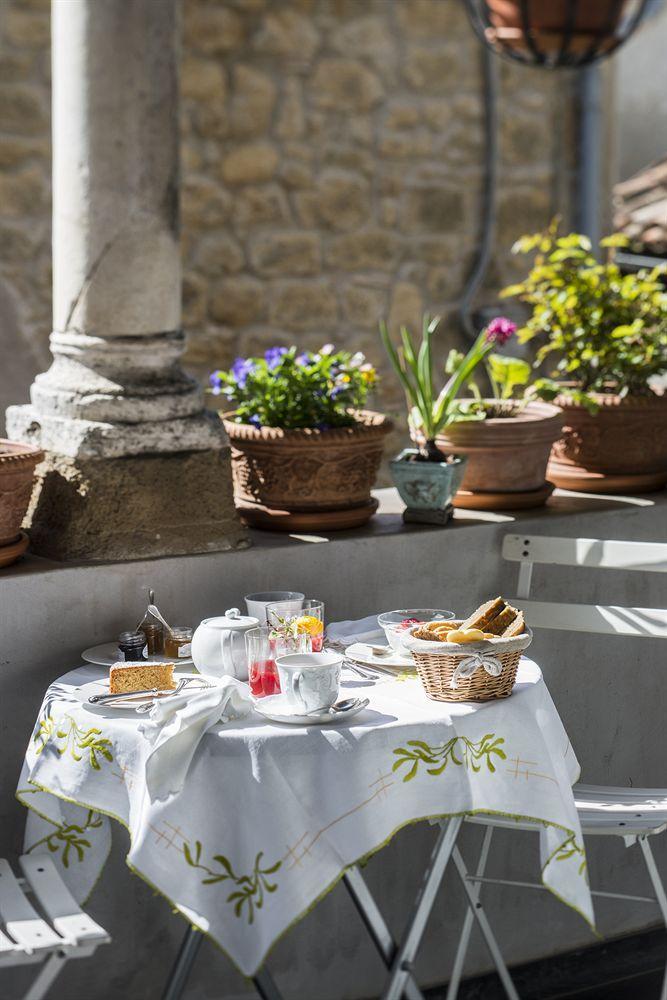 Boutique B&B Residenza Farnese Екстериор снимка